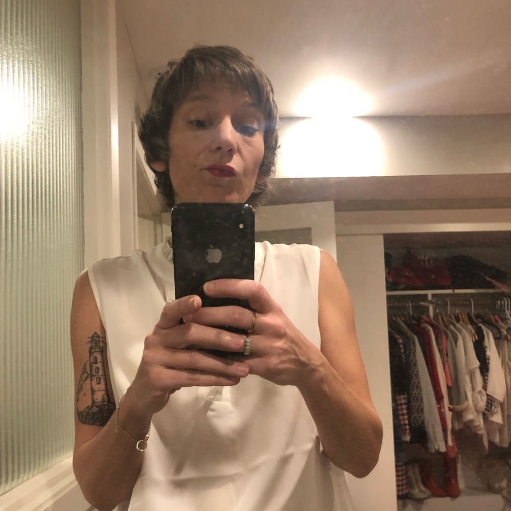 Meet your Posher, Camille